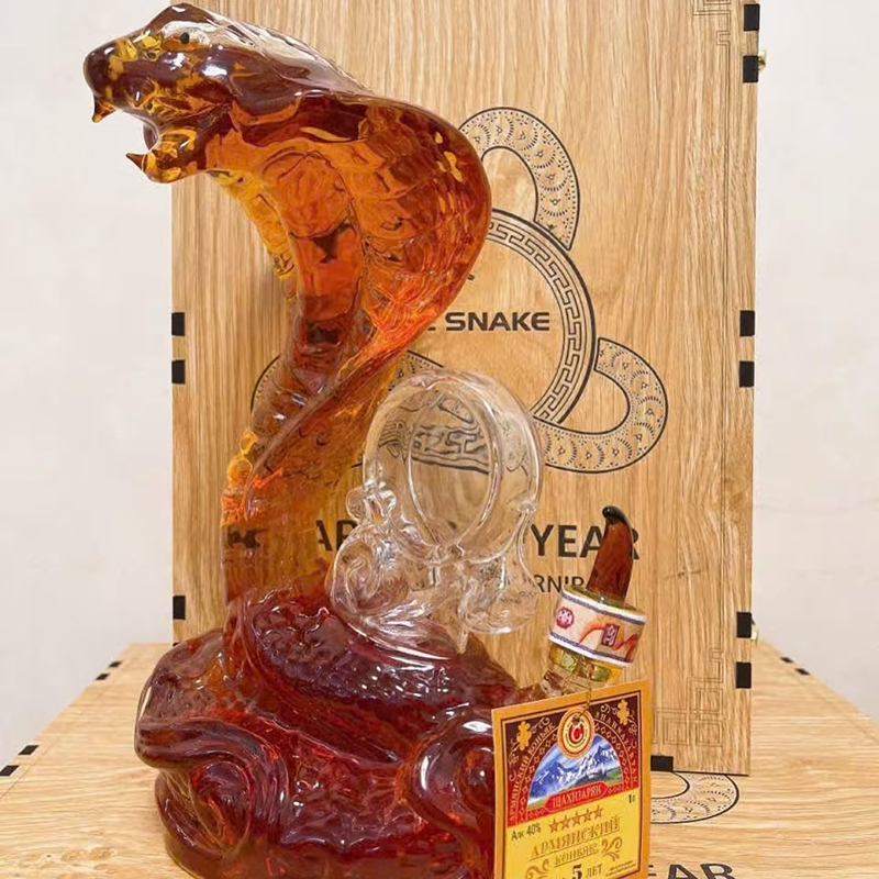 Cobra Shape Whiskey Decanter,  - Bottle Stopper Set ulasan dan harga